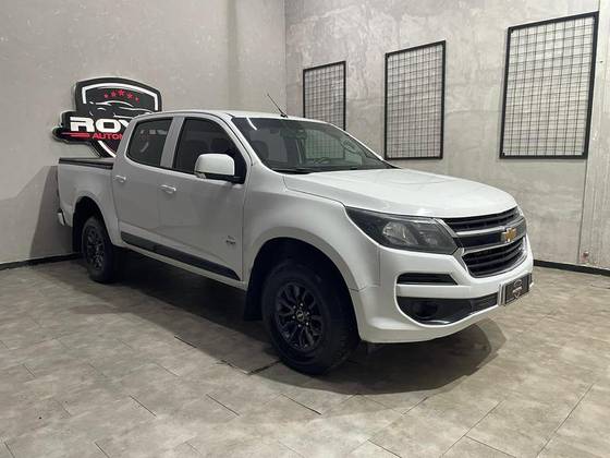 CHEVROLET S10 2.8 LS 4X4 CD 16V TURBO DIESEL 4P MANUAL CHEVROLET S10 2.8 LS 4X4 CD 16V TURBO DIESEL 4P MANUAL